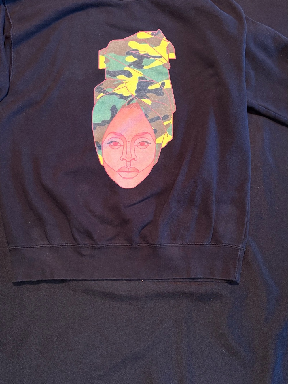 Baduism 25 Camo Graphic Sweatshirt